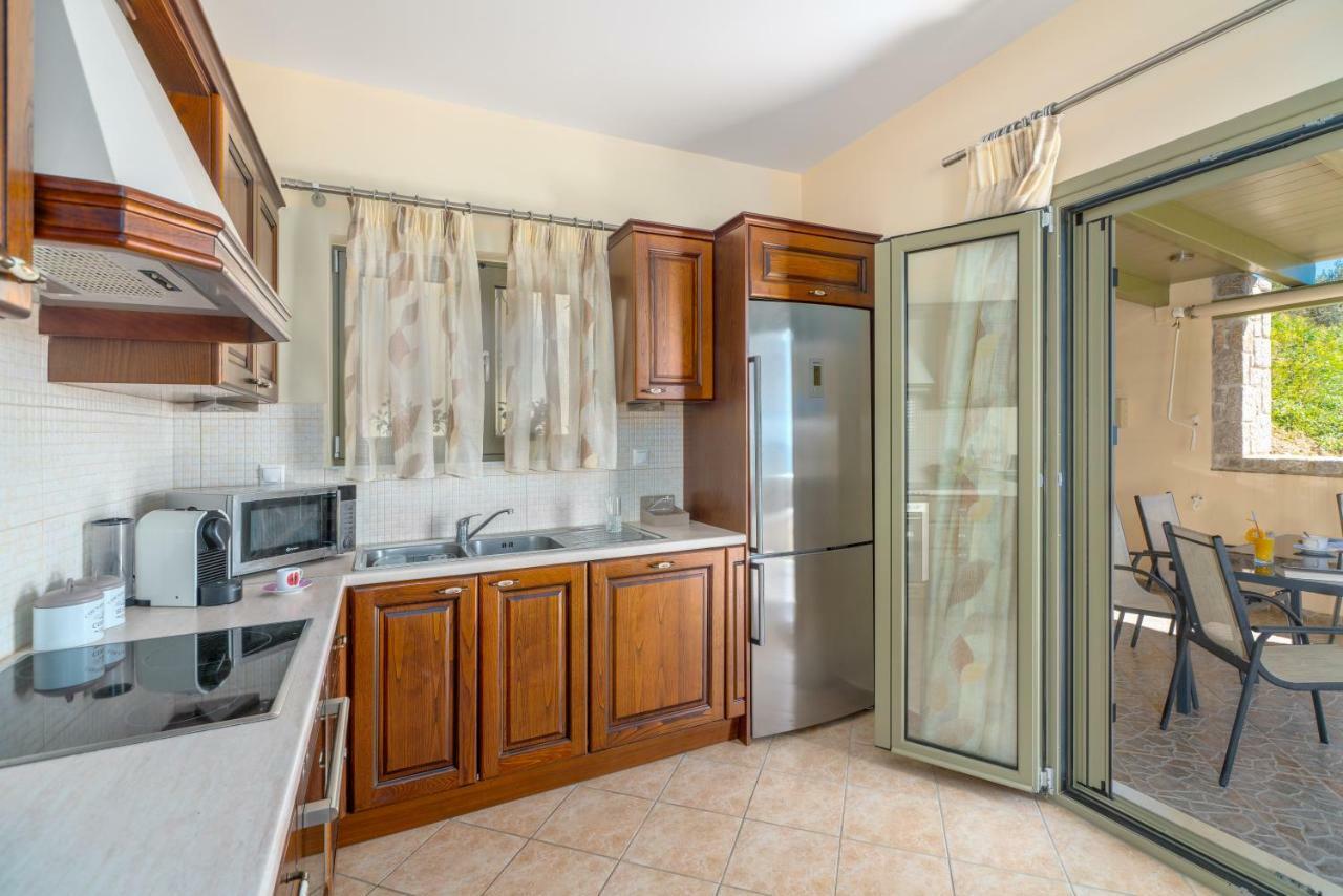 Villa Giannanti Порто Хели Экстерьер фото