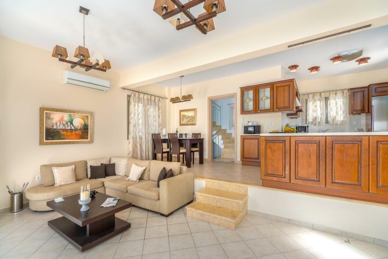 Villa Giannanti Порто Хели Экстерьер фото